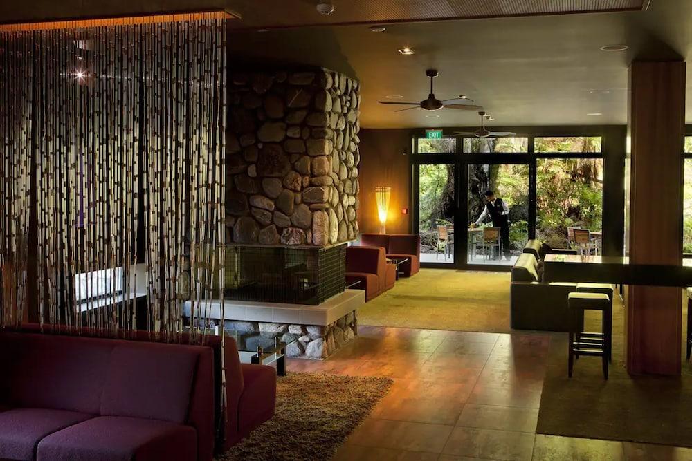 Legacy Te Waonui Hotel Земля Франца-Иосифа Экстерьер фото