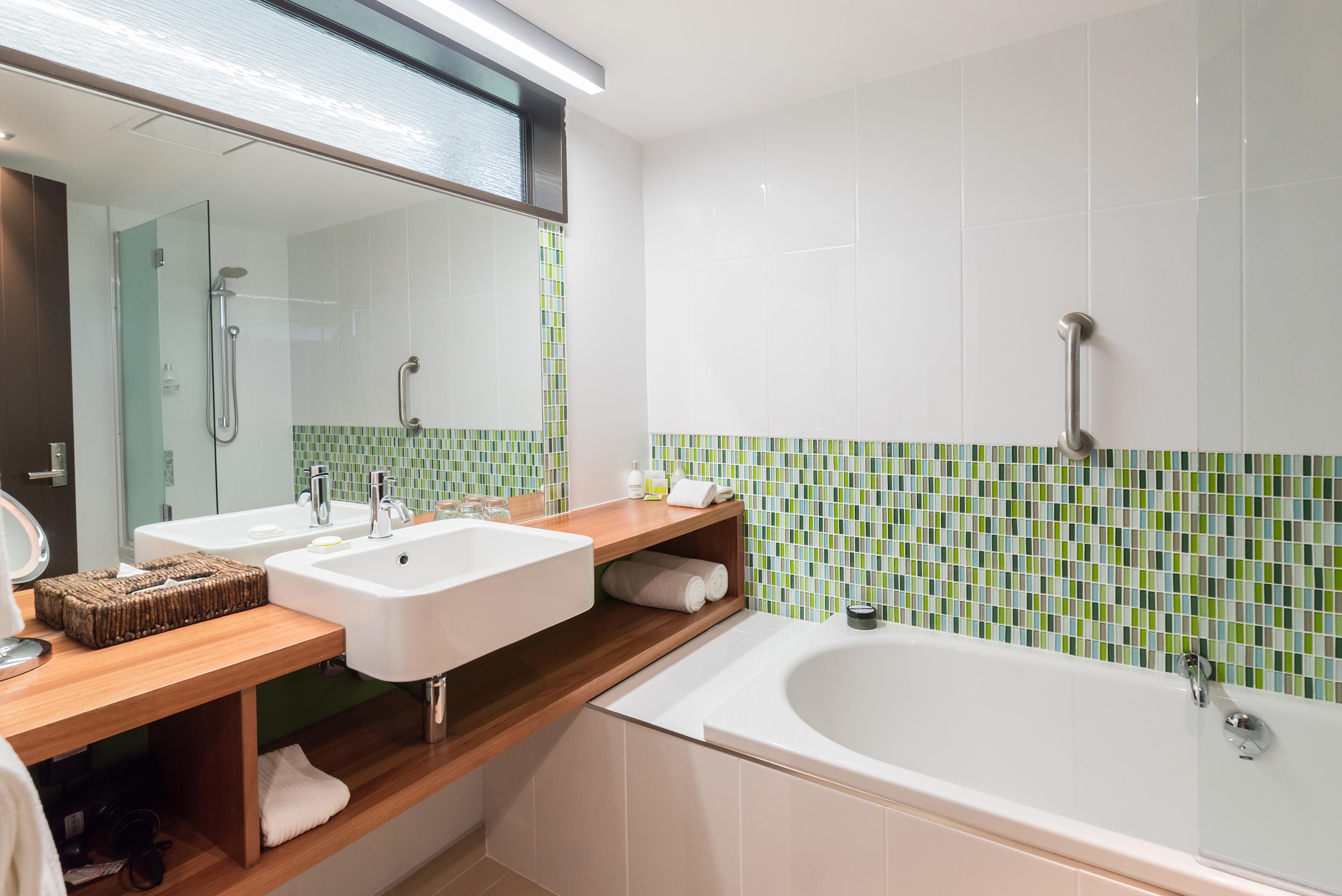 Legacy Te Waonui Hotel Земля Франца-Иосифа Экстерьер фото