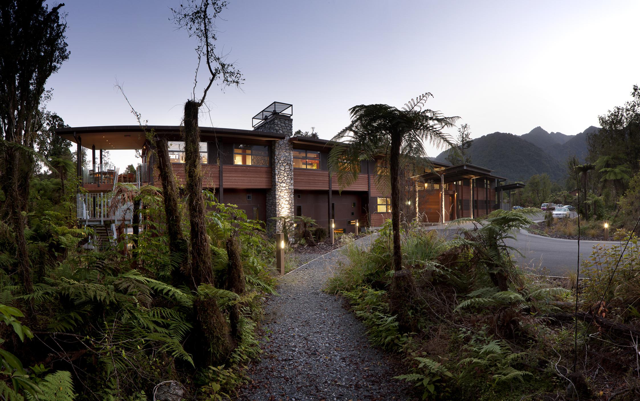 Legacy Te Waonui Hotel Земля Франца-Иосифа Экстерьер фото