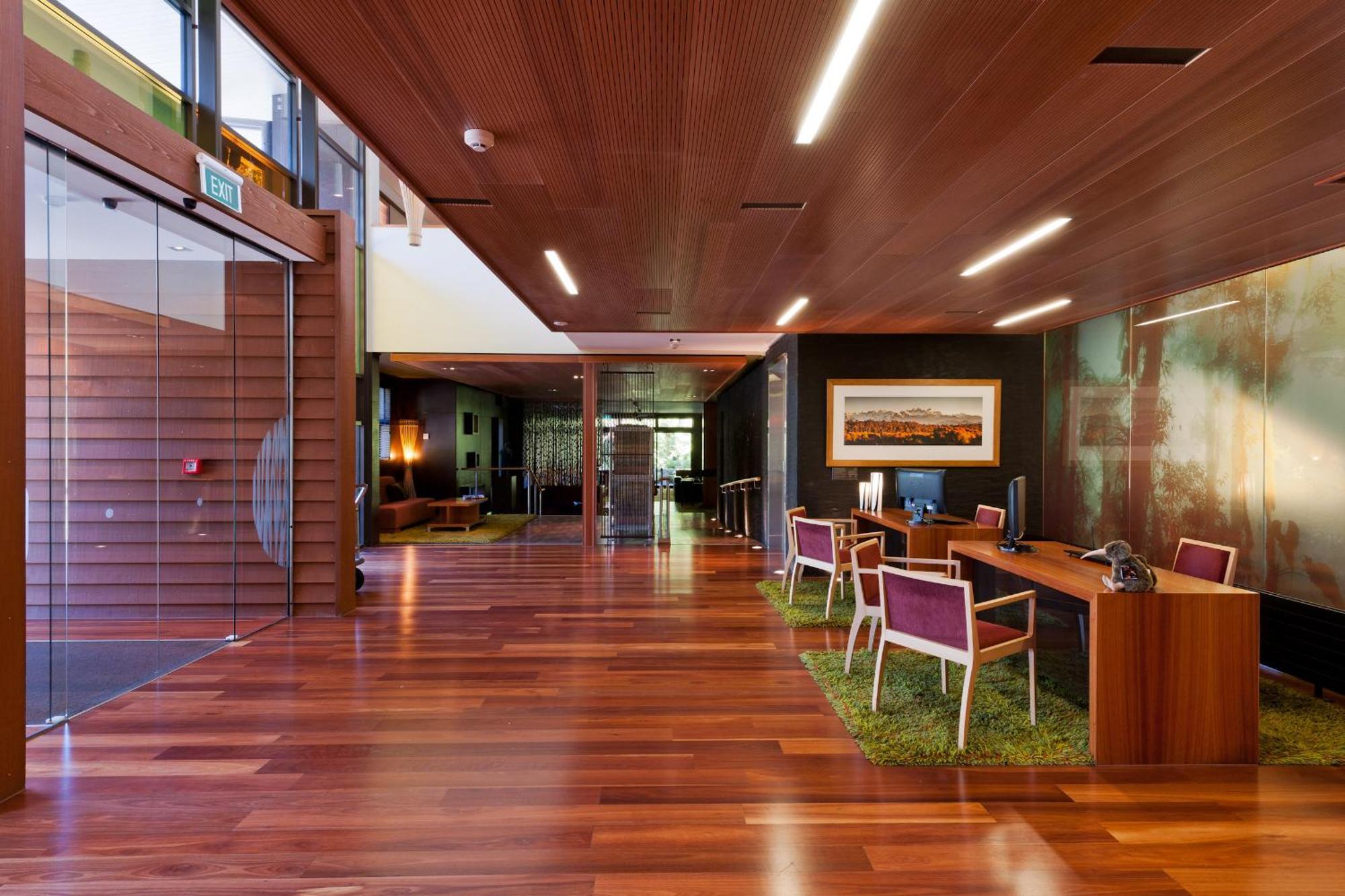 Legacy Te Waonui Hotel Земля Франца-Иосифа Экстерьер фото