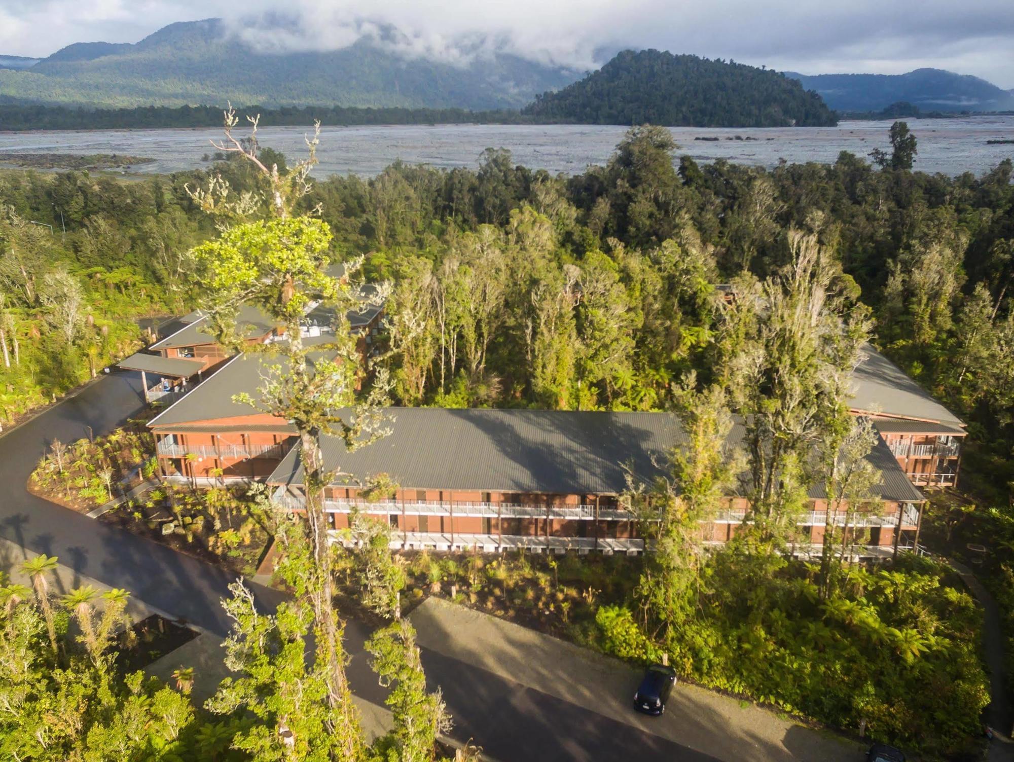 Legacy Te Waonui Hotel Земля Франца-Иосифа Экстерьер фото