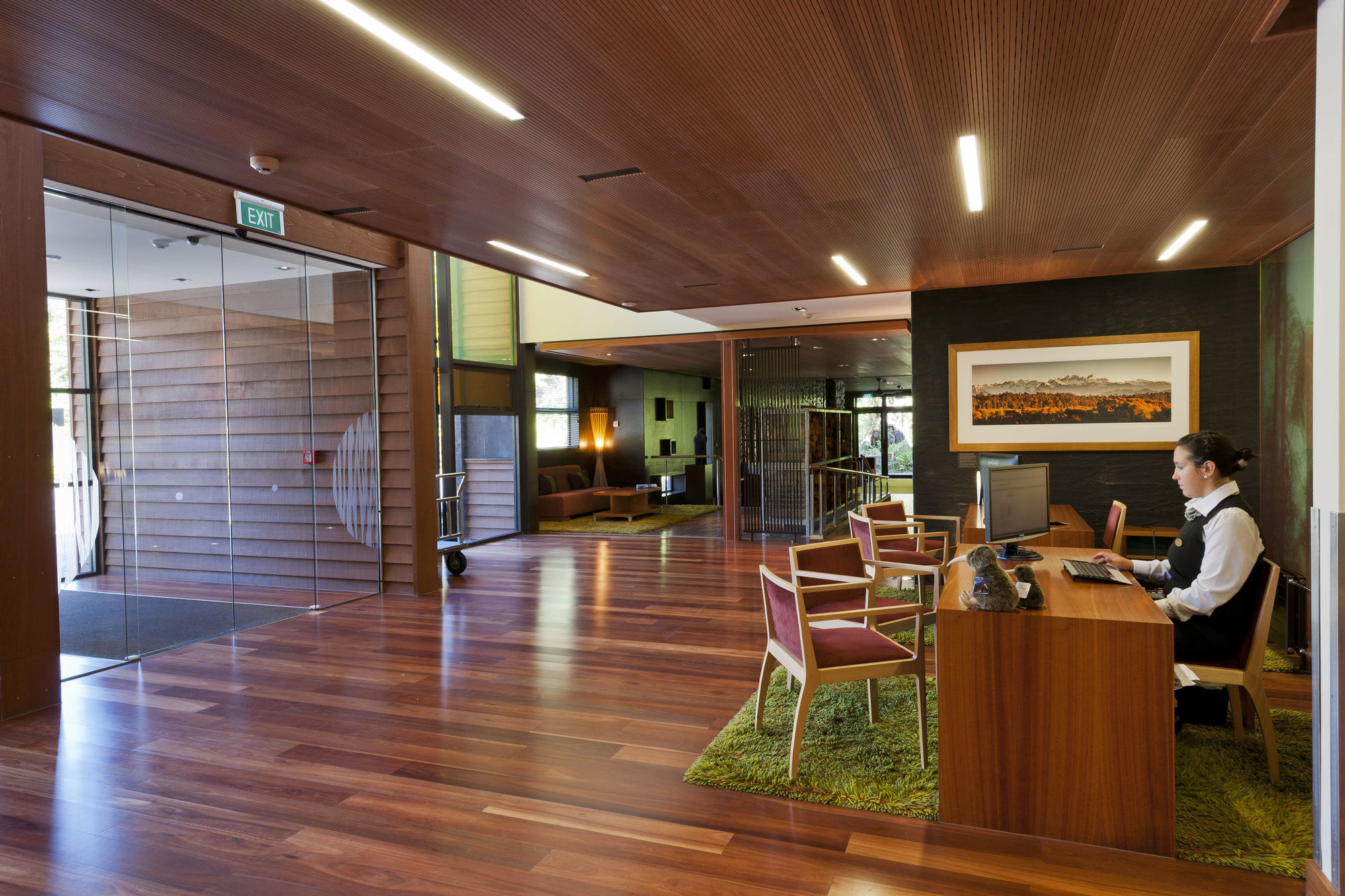 Legacy Te Waonui Hotel Земля Франца-Иосифа Экстерьер фото