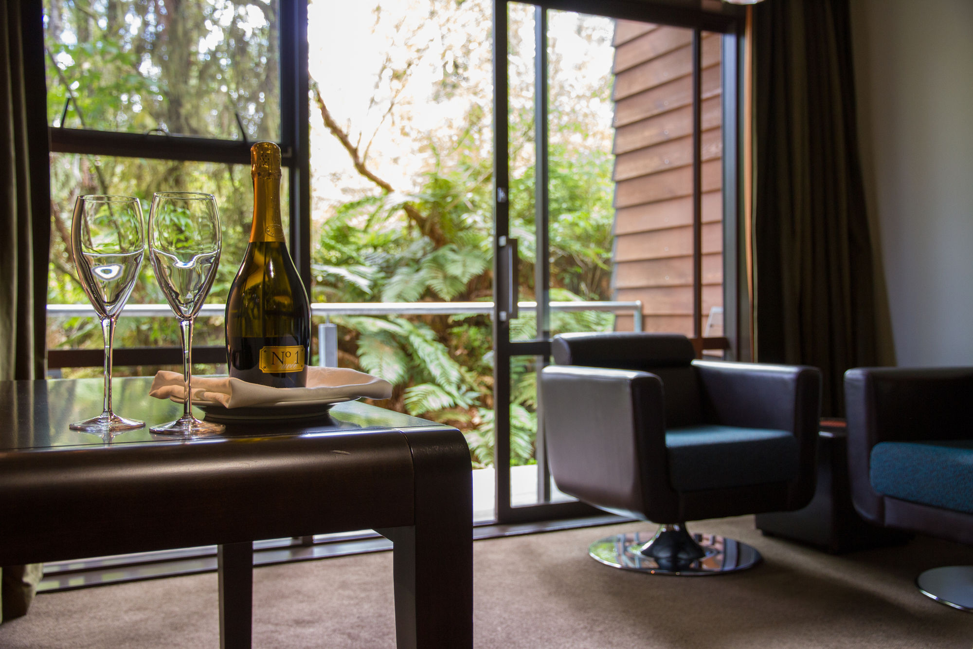 Legacy Te Waonui Hotel Земля Франца-Иосифа Экстерьер фото